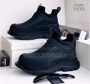 Quality Alexander McQueen Shoe