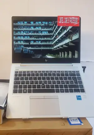 New Laptop HP ProBook 470 8GB Intel Core i5 SSD 256GB