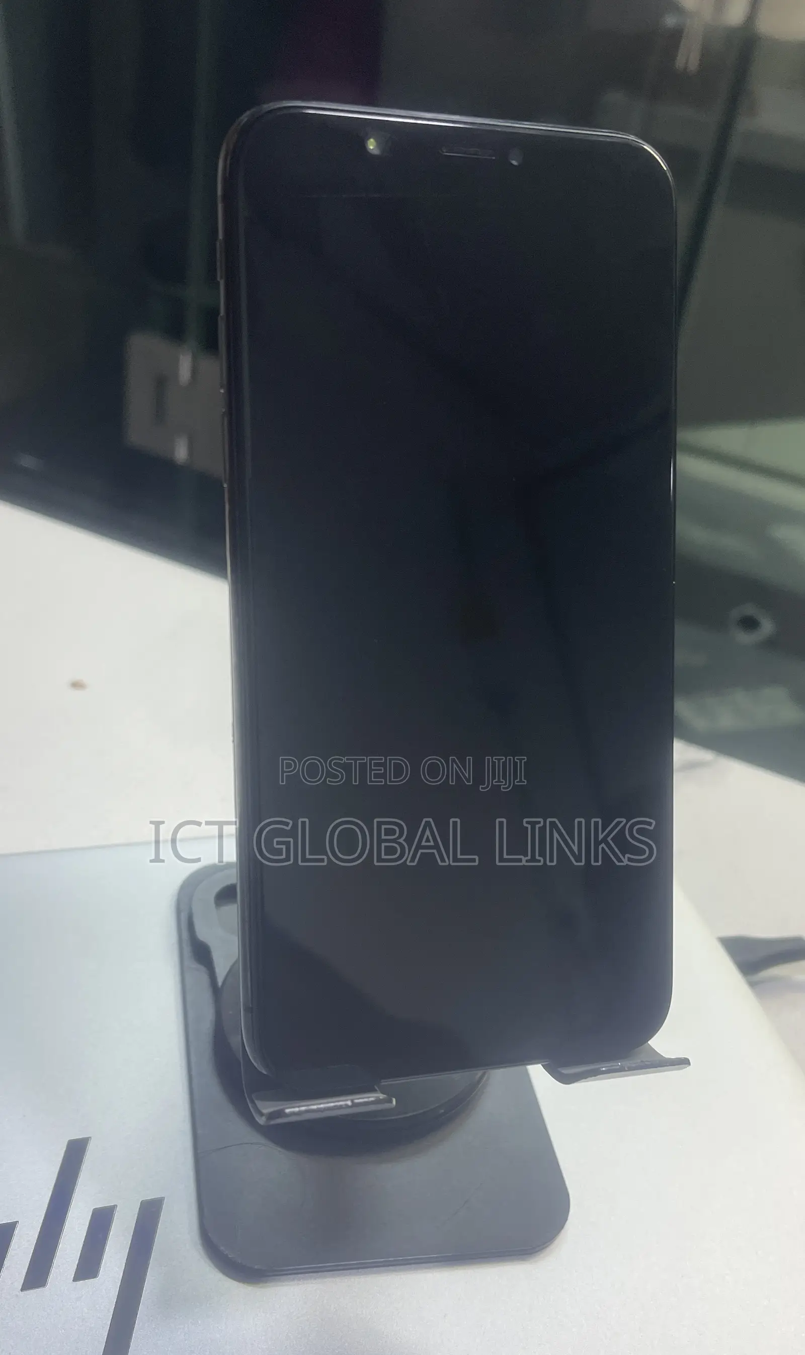 Apple iPhone X 64 GB Black
