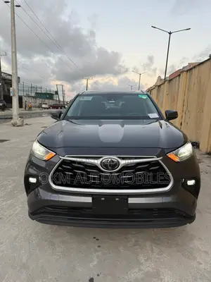 Toyota Highlander Platinum AWD 2020 Gray