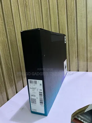 New Laptop Dell Alienware Aurora R16 16GB Intel Core I7 SSD 512GB