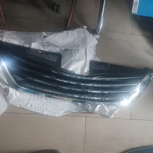 Front Grill Sienna Sienna 2010/2015 Silver Black and Stainless