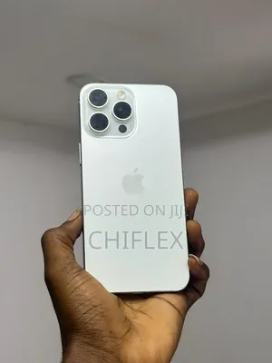 Apple iPhone 15 Pro Max 256 GB White