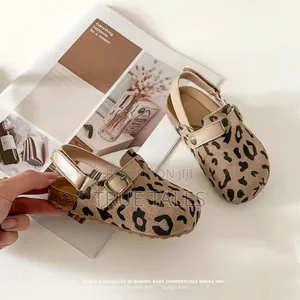 Unisex Boy's And Girls Suede Clog Sandals