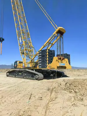 Fairly Used XCMG 500 Tons Crawler Crane Available for Purchase - Lagos