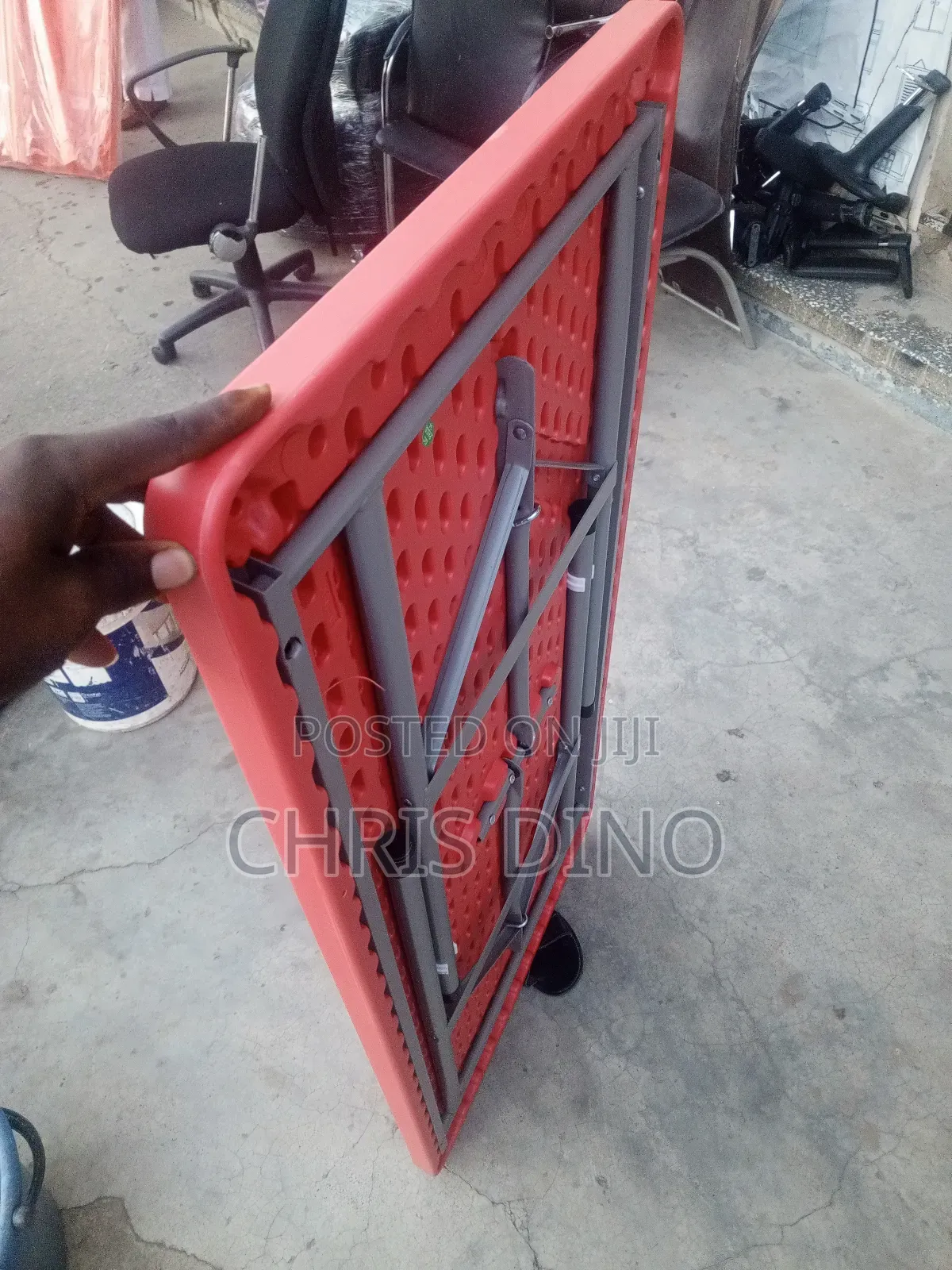 Foldable Table