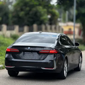BMW 530i 2024 Black