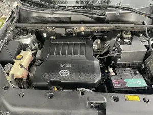 Toyota RAV4 2011 Silver