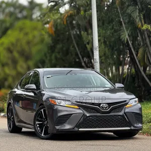 Toyota Camry XSE FWD (2.5L 4cyl 8AM) 2018 Gray
