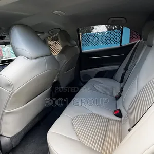 Toyota Camry SE 2021 Black