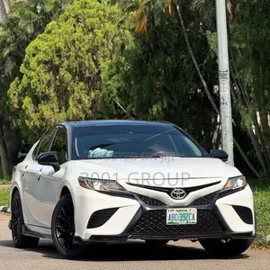 Toyota Camry TRD V6 FWD 2020 White