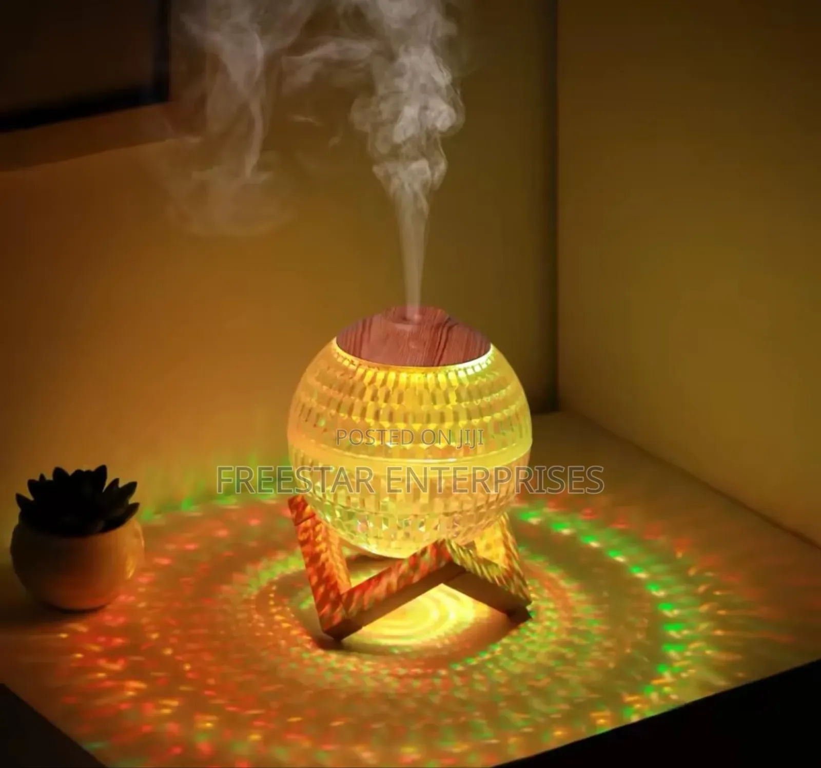 Crystal Ball Humidifier. Aroma Diffuser With RGB Colorful Light.
