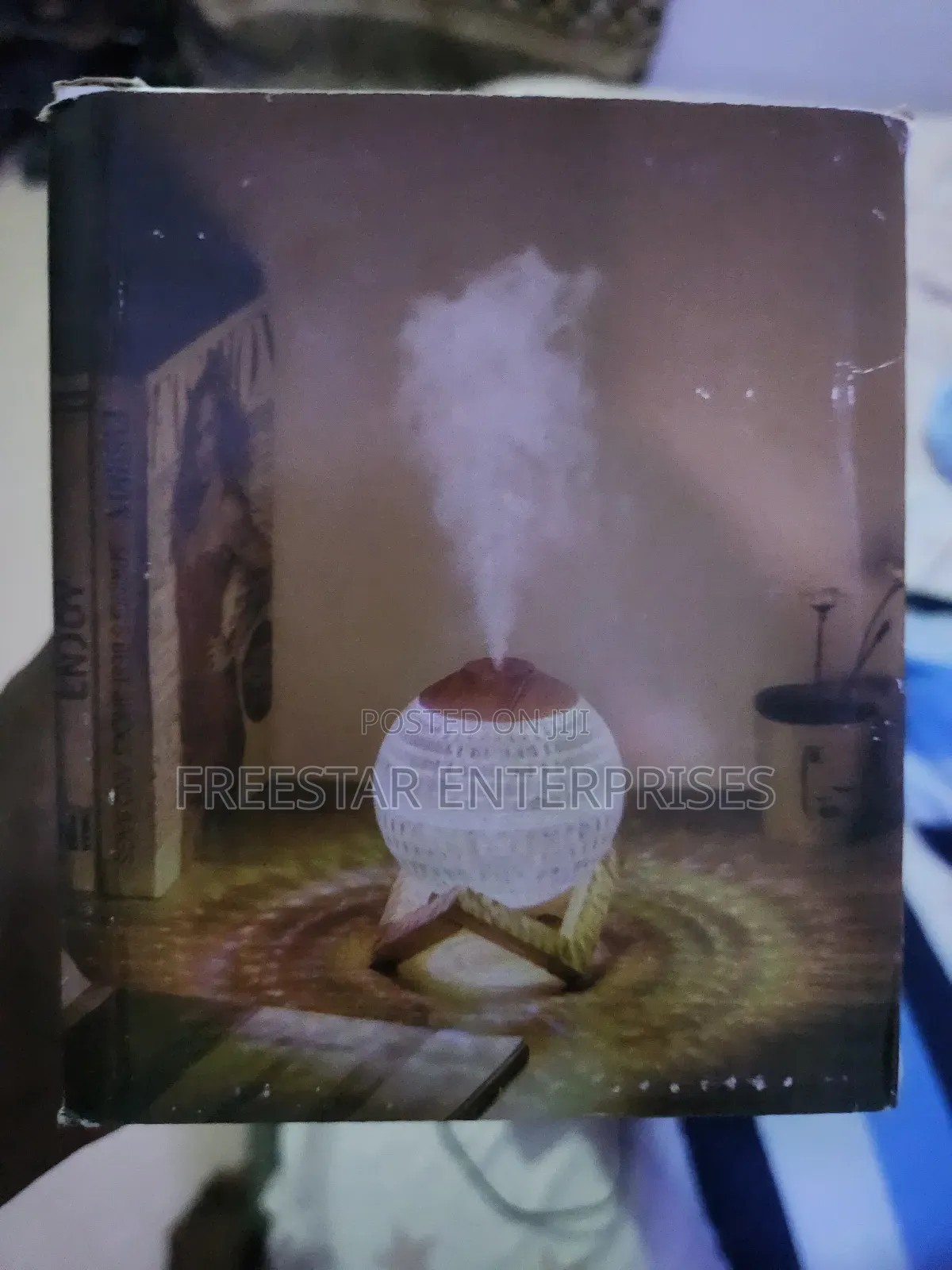 Crystal Ball Humidifier. Aroma Diffuser With RGB Colorful Light.