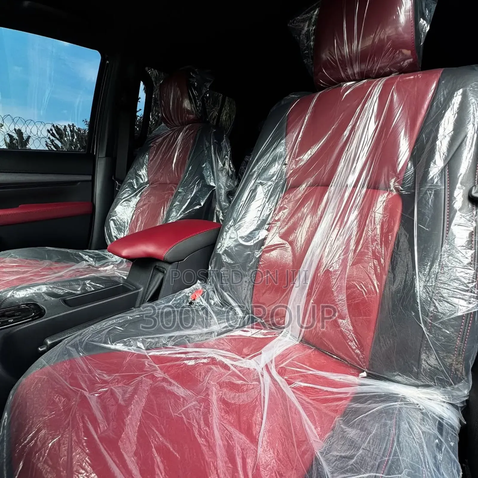 New Toyota Hilux 2025 Black