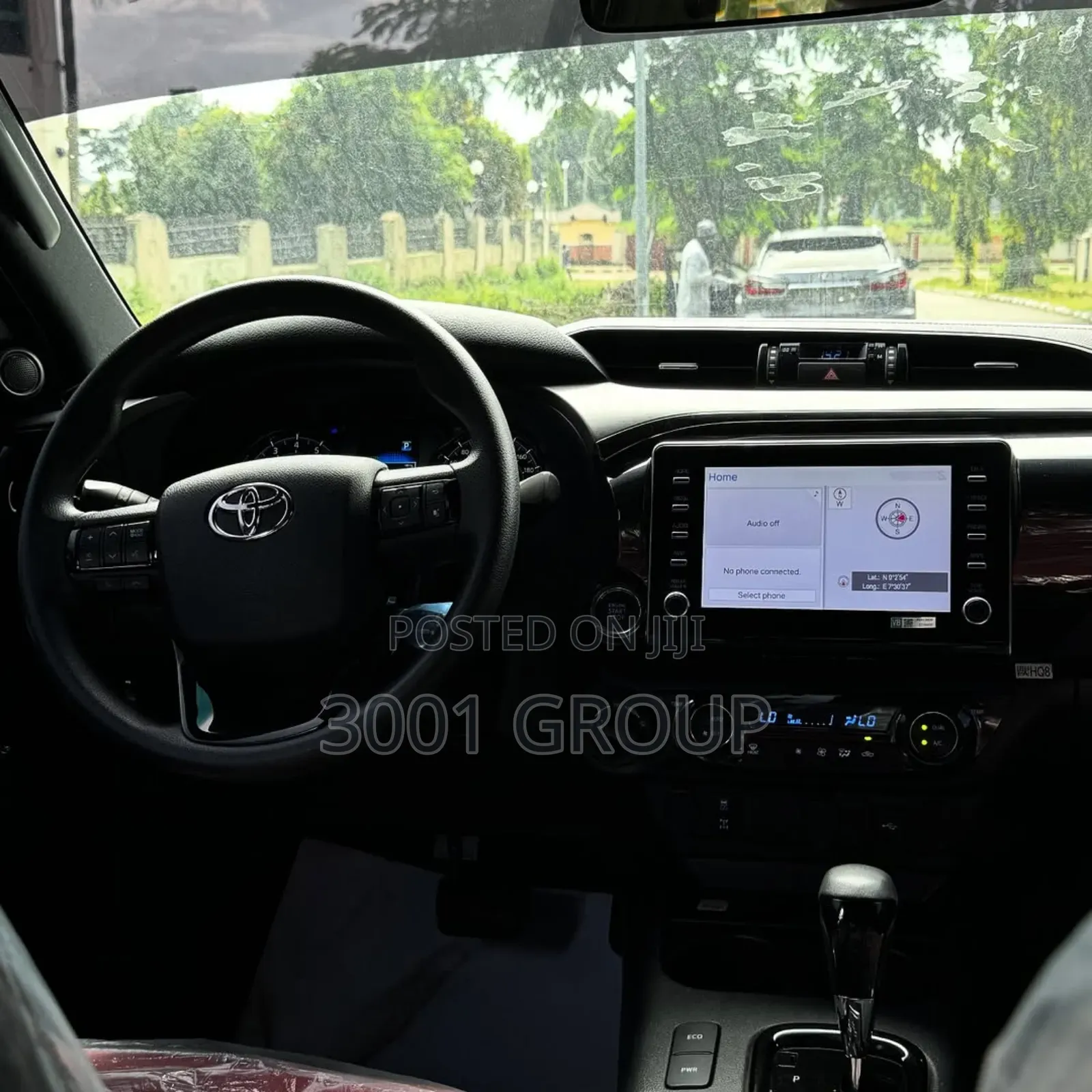 New Toyota Hilux 2025 Black