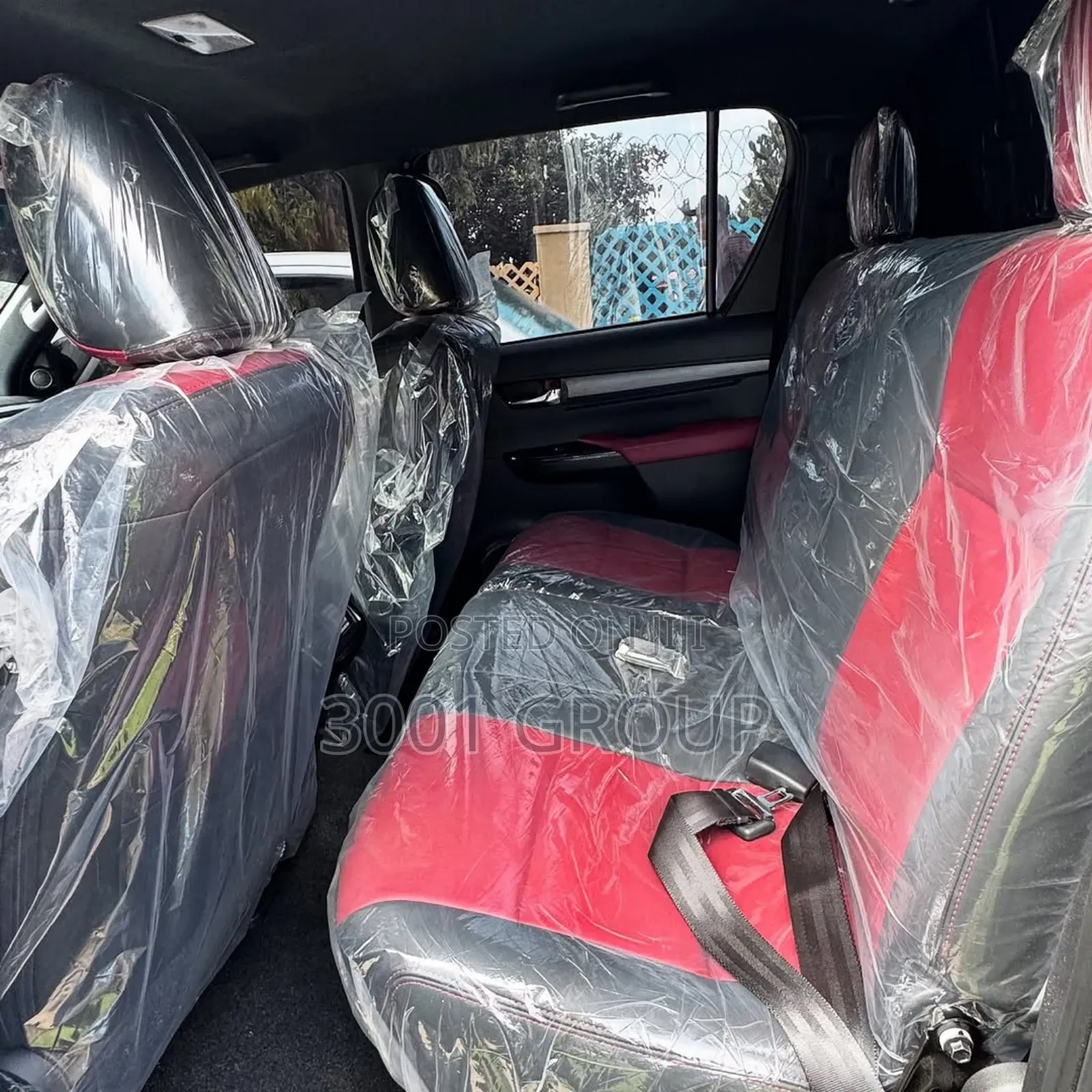 New Toyota Hilux 2025 Black