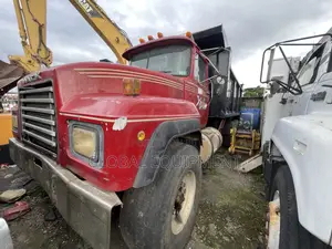 Dump Truck