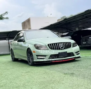 Mercedes-Benz C300 Sport 4Matic Sedan AWD (3.5L 6cyl 7A) 2013 Green