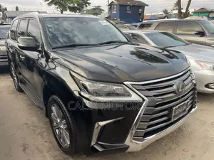 Lexus LX 2018 Black