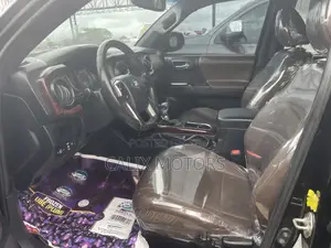 Toyota Tundra 2019 Black