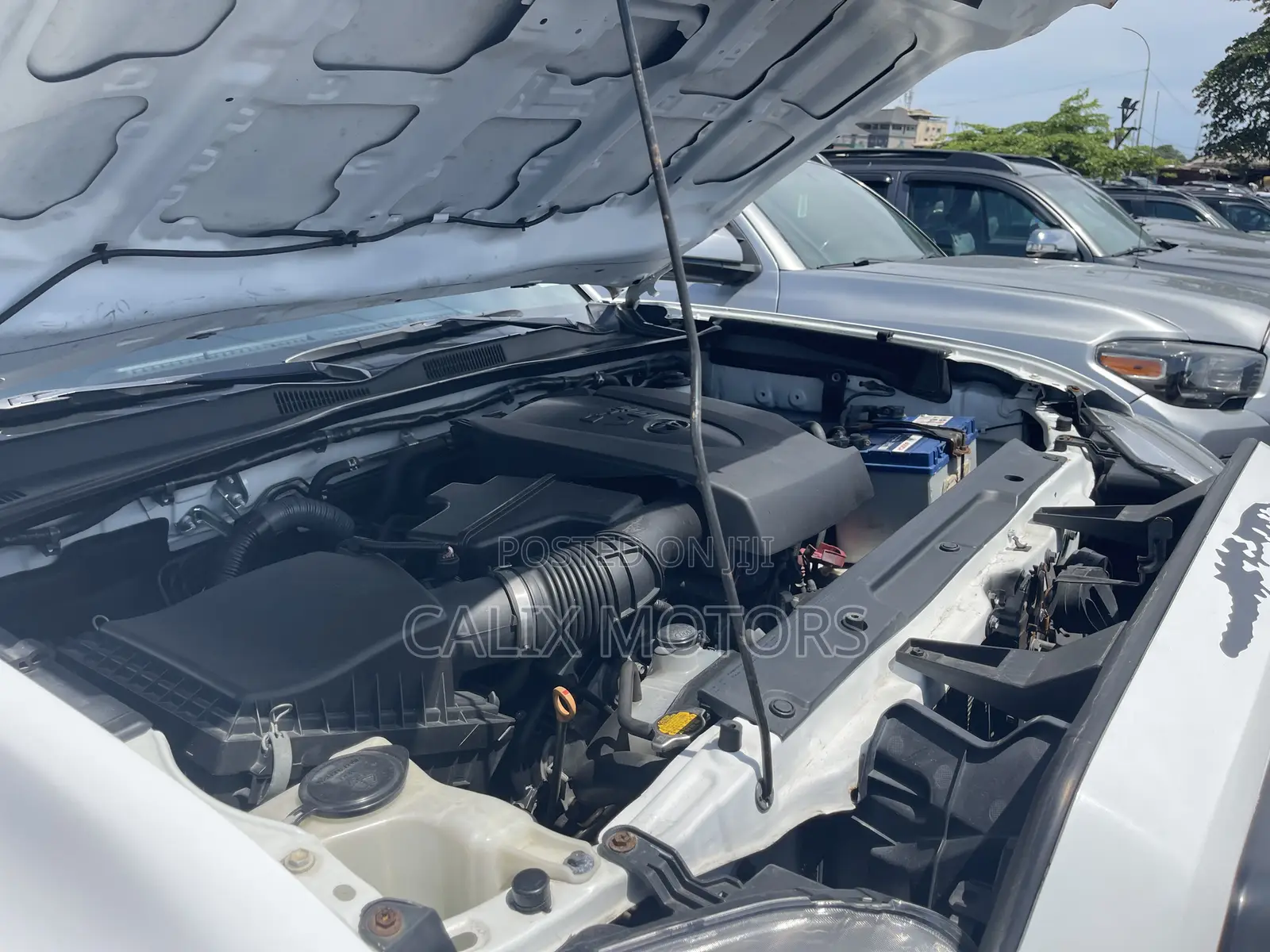 Toyota Tacoma 2018 White