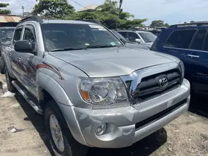 Toyota Tacoma 2009 Silver