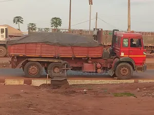 Granite 3/4 Down