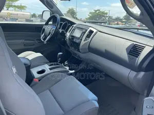 Toyota Tacoma 2015 Black