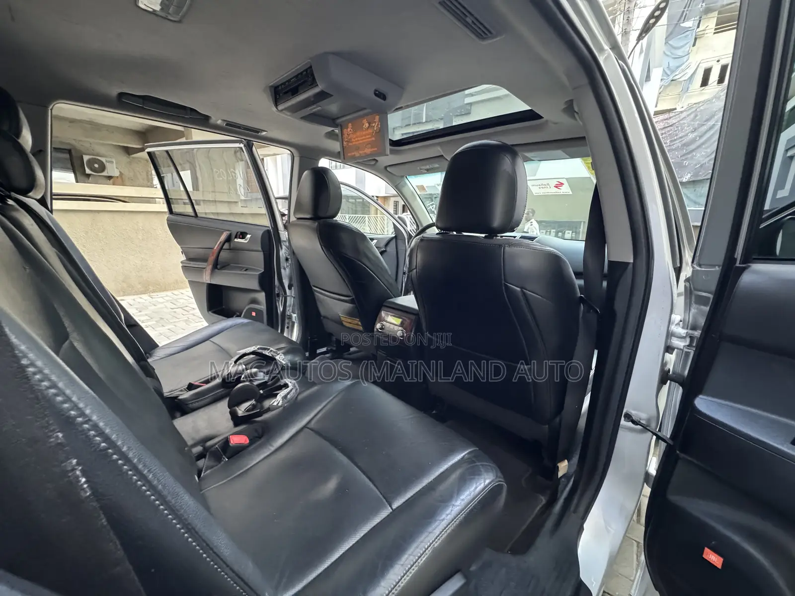 Toyota Highlander Limited 2011 Silver