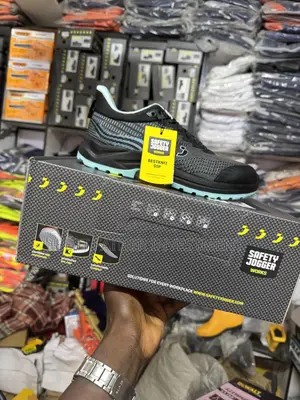 Bestknit Safety Joggers Durable Safety Shoe 👟