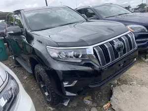 Toyota Land Cruiser Prado 2.4 Petrol 2025 Black