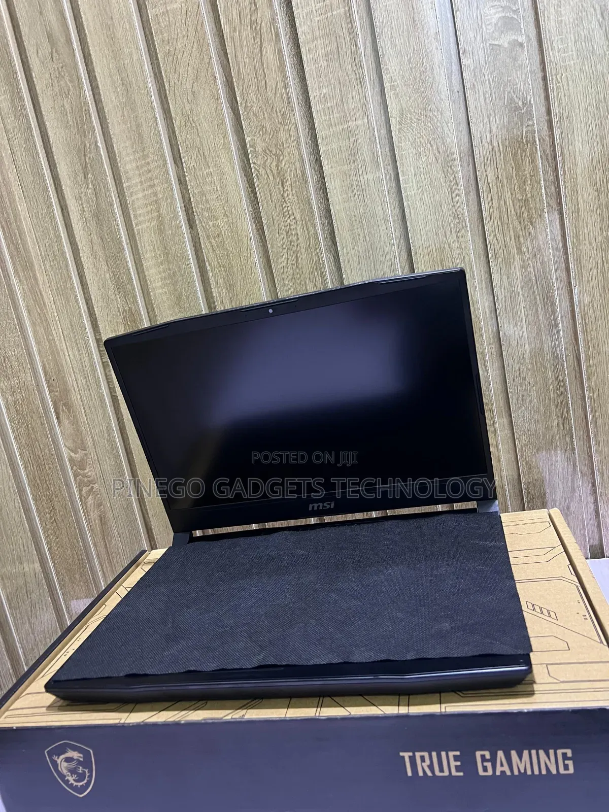 Laptop MSI Katana 15 32GB AMD Ryzen 7 SSD 1T