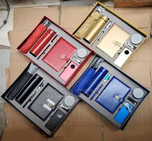 Co Oparete Gift Sets