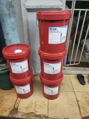 Mobilcut 100 Soluble Cutting Fluid ( Mobil 20litres)