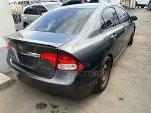 Honda Civic 2010 Gray