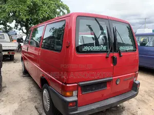 Volkswagen Transporter 2005 Brown