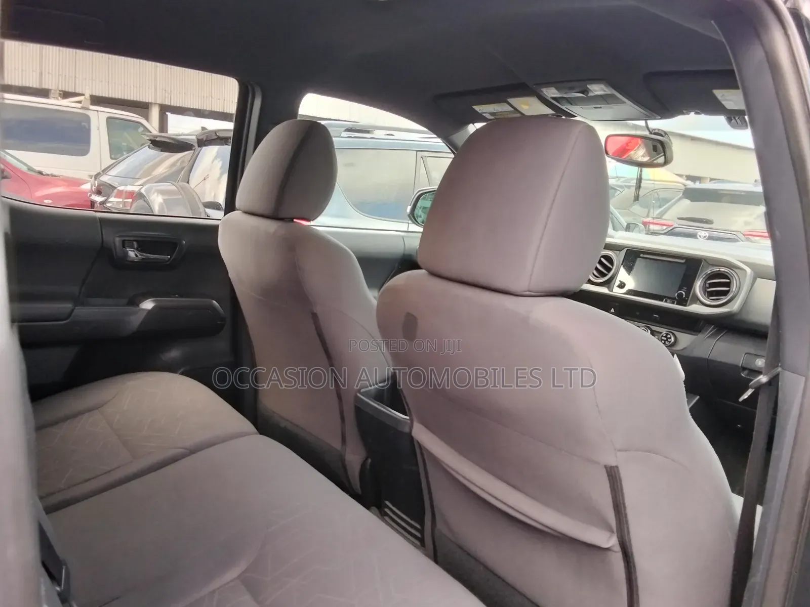 Toyota Tacoma 2018 Black