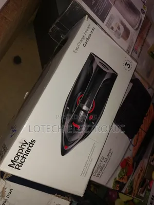Powerful Cordless Steam Iron Designed for Quick and Smooth Ironing