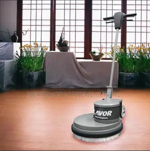 Scrubber/ Polisher Machine