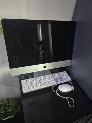 Desktop Computer Apple iMac 8GB Intel Core i3 SSD 512GB