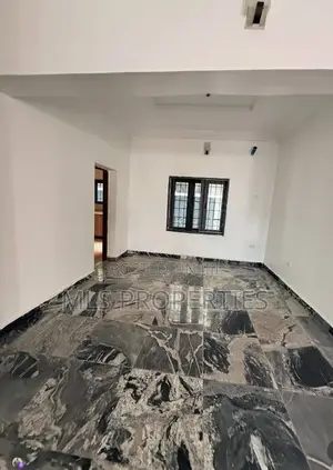 3bdrm Block of Flats in Jahi Districts for rent