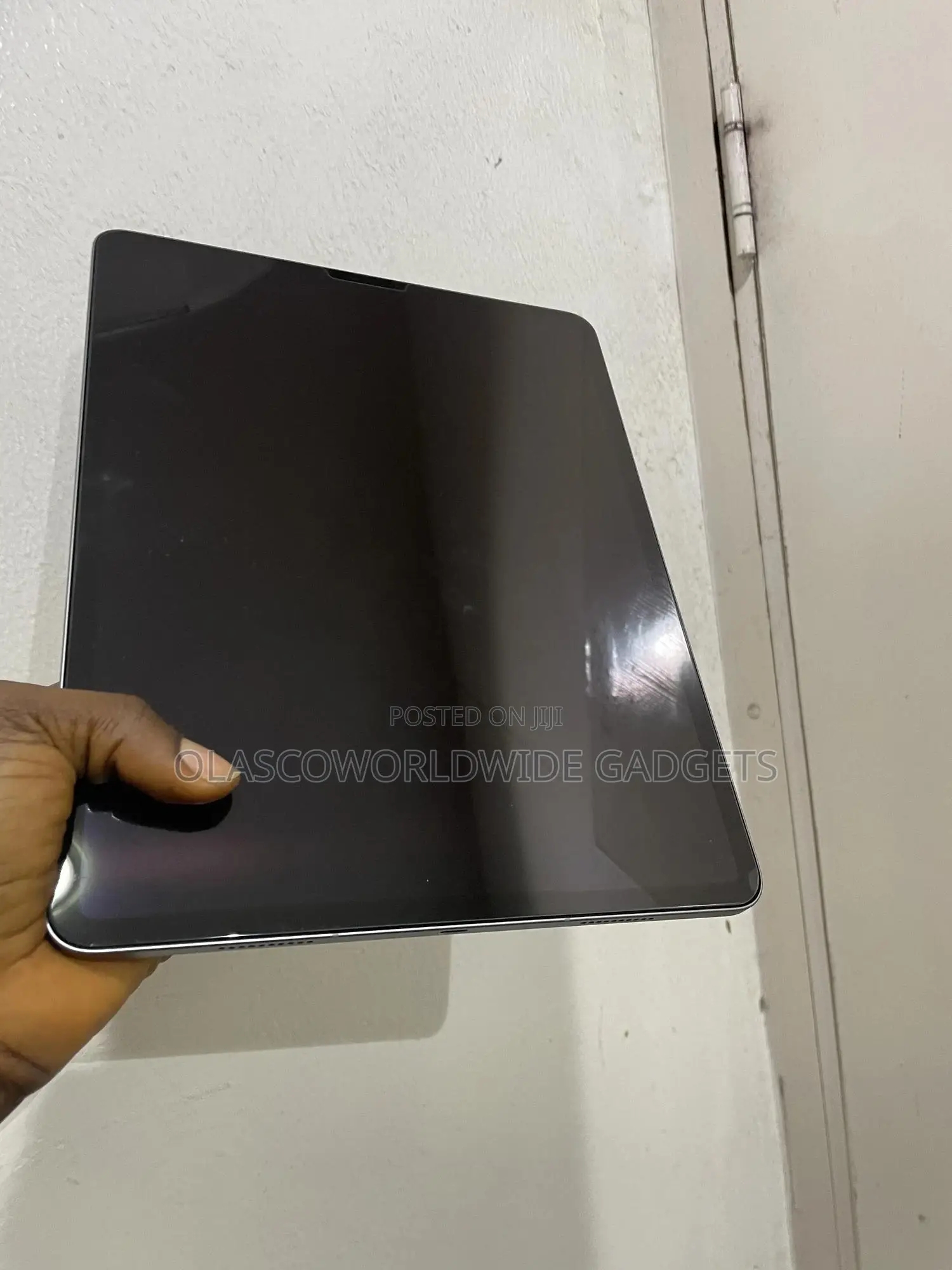Apple iPad Pro (2022) 128 GB Gray