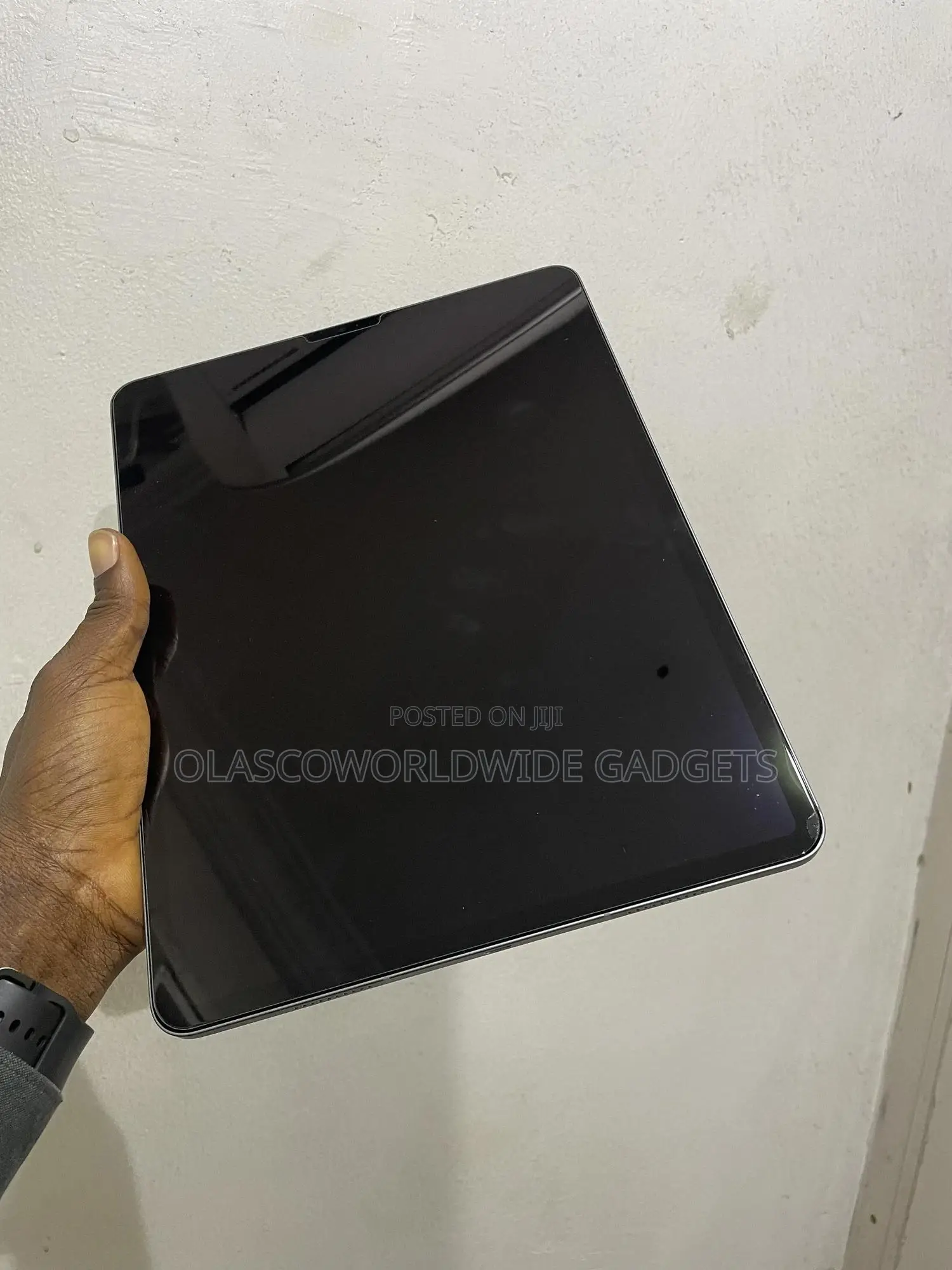 Apple iPad Pro (2022) 128 GB Gray