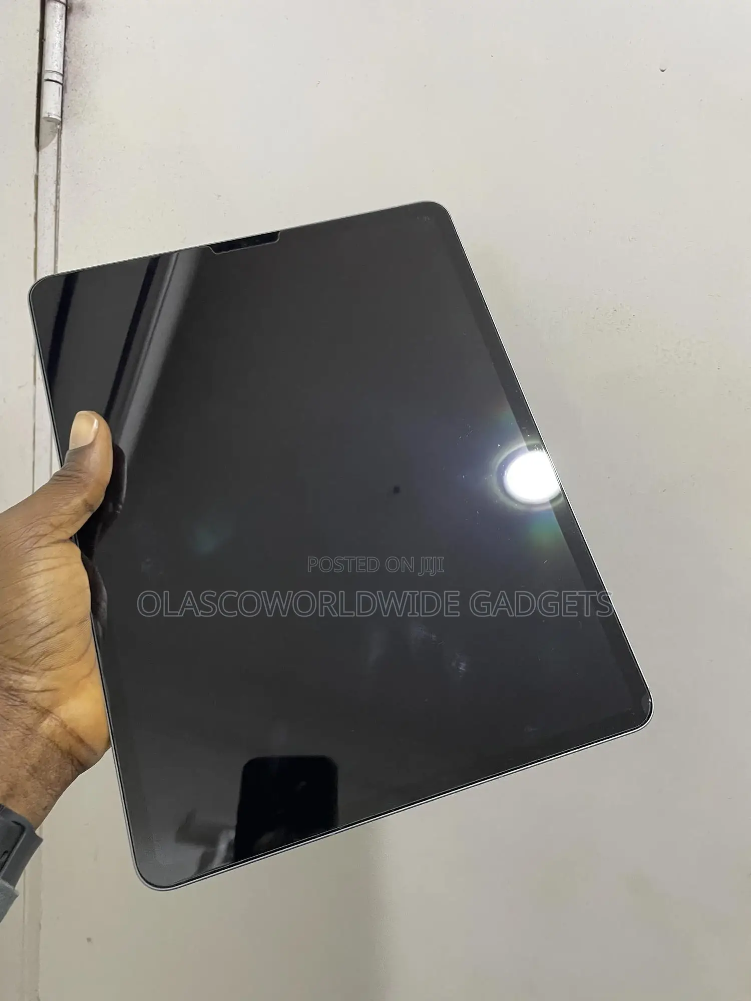 Apple iPad Pro (2022) 128 GB Gray