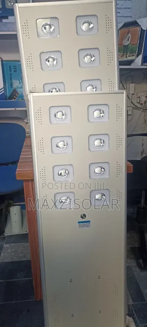 Wakatek All in One Solar Street Light