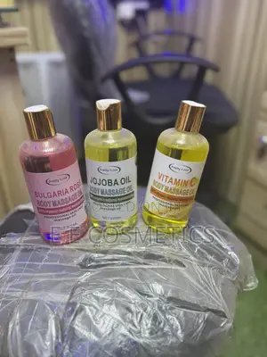 Pretty Twins Massage Oil