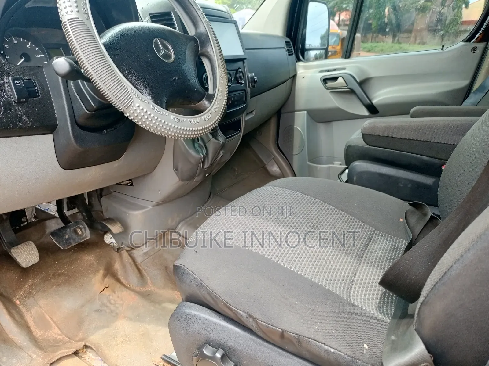 Mercedes-Benz Sprinter 2013 Black