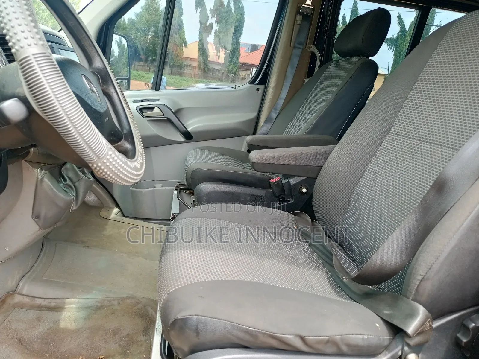 Mercedes-Benz Sprinter 2013 Black
