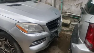 Mercedes-Benz M Class ML 350 4Matic 2013 Silver