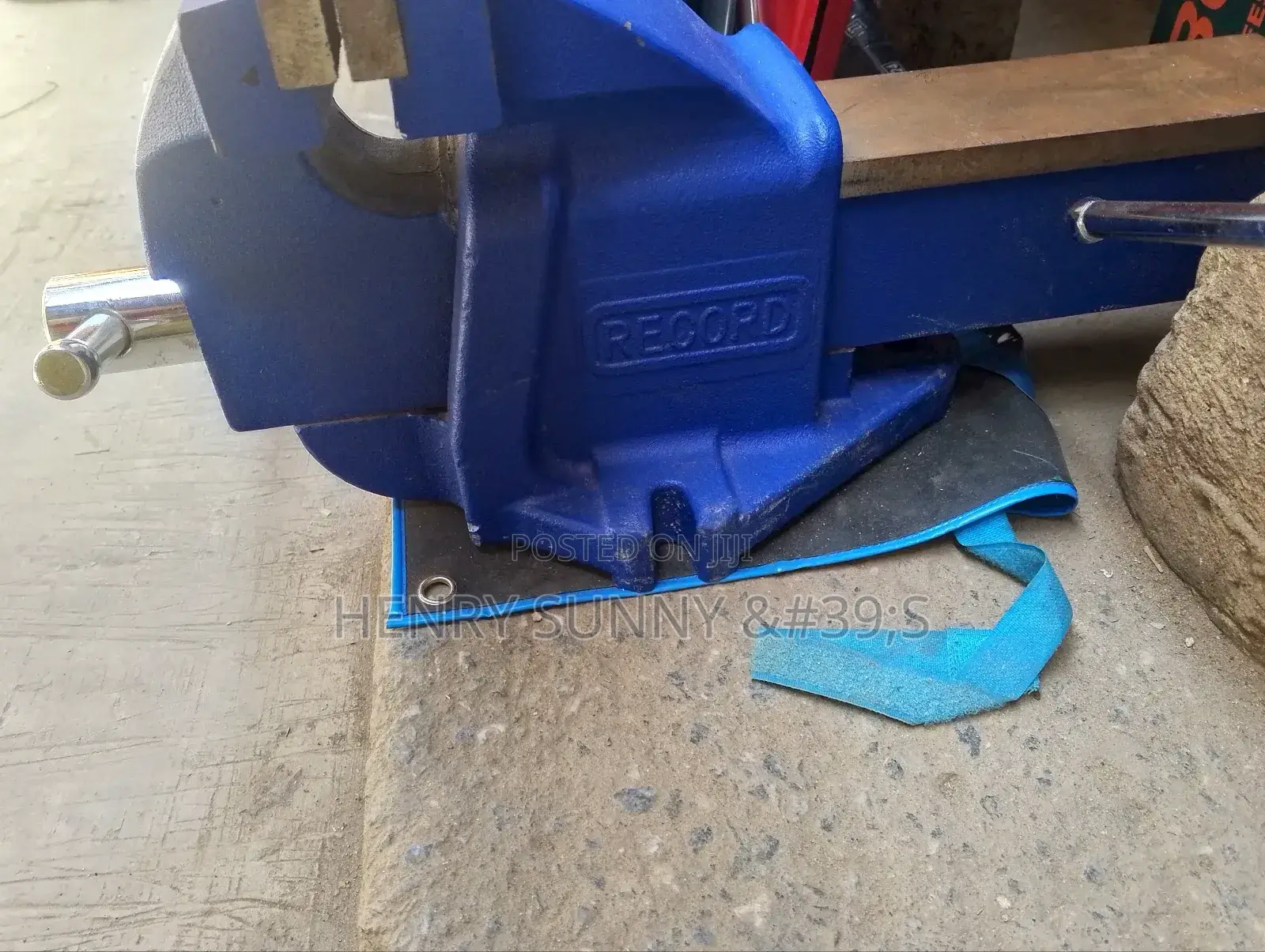 Bench Vice Machine 8"